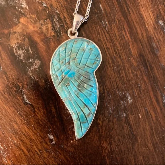 Genuine Turquoise Feather Hand Carved Gemstone Pendant Necklace Sterling Silver - Picture 3 of 10